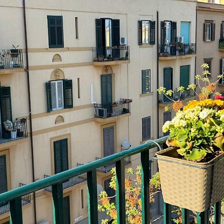 Di Fresco Apartments - Holiday House Palermo Kültér fotó